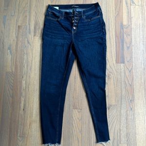 CALVIN KLEIN JEANS dark blue with buttons. No hem Size 30